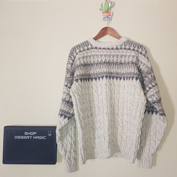 Van Heusen Other - 417 Van Huesen sweater O1001